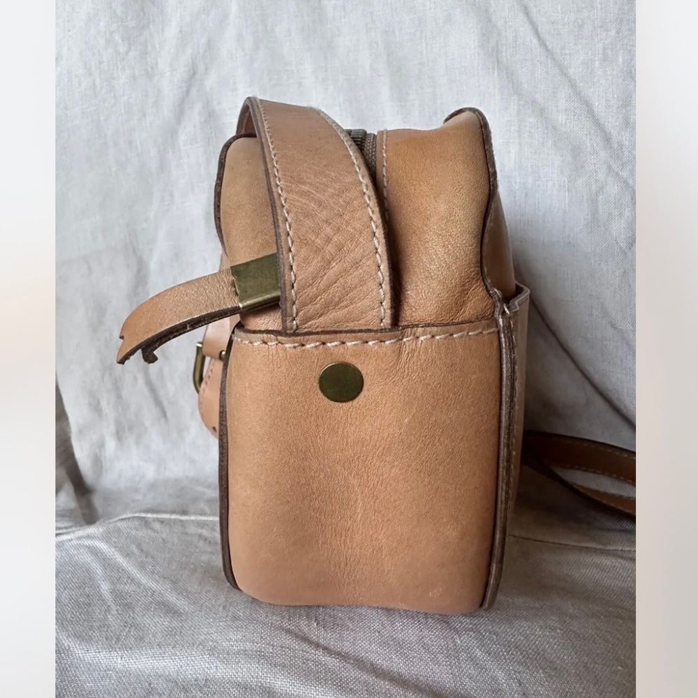 Madewell MAFA small tan beige crossbody - Picture 9 of 16